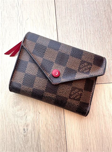 louis vuitton victorine wallet replica|louis vuitton wallet damier.